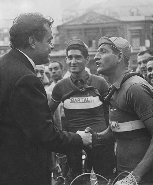 File:Gino Bartali and Orson Welles, Tour de France 1950.jpg